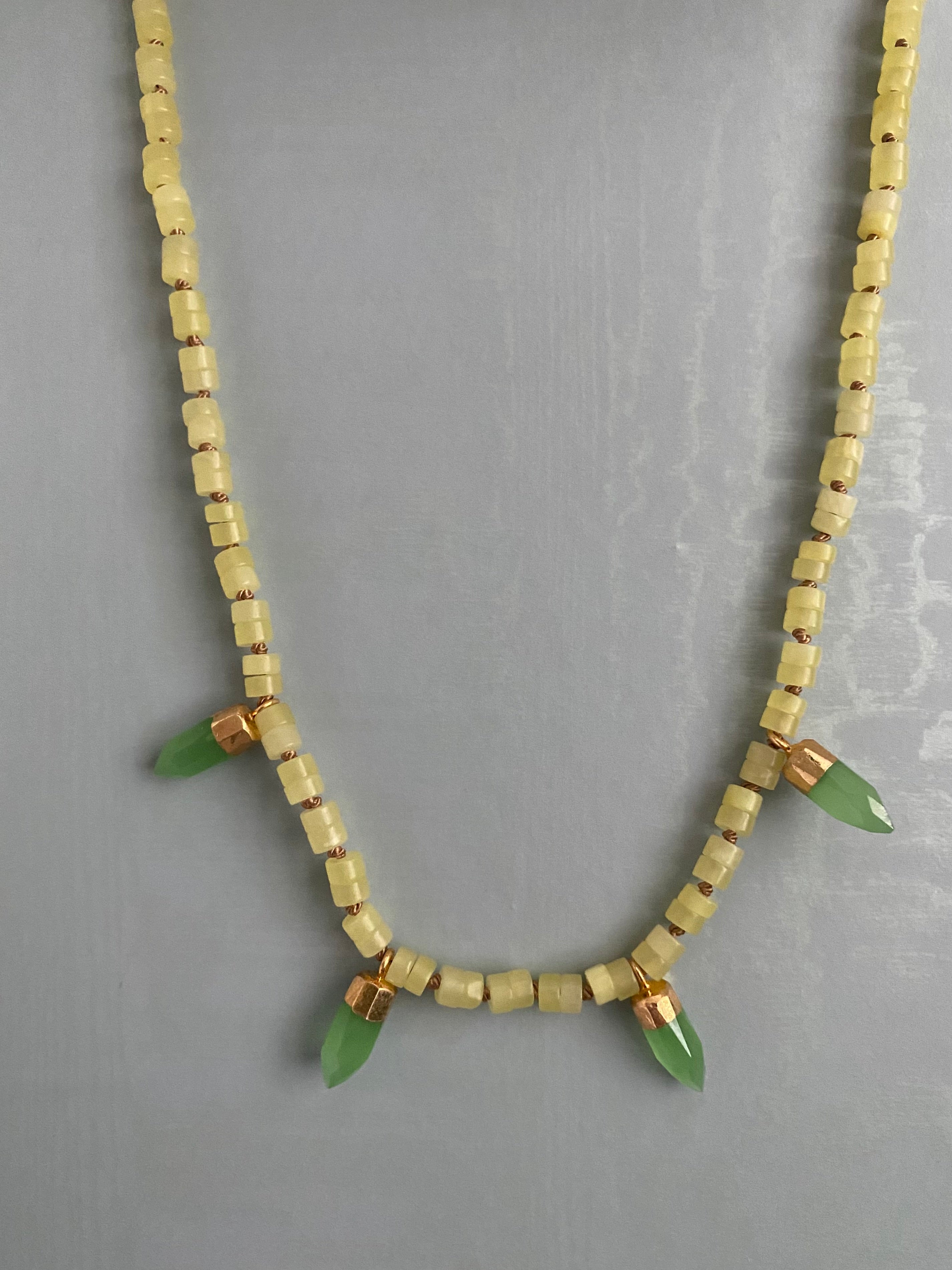 Knotted layering necklace - Limeade