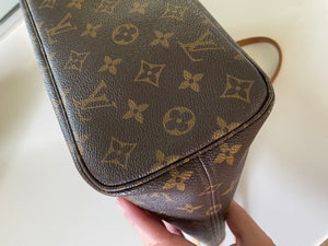 Louis Vuitton Neverfull PM tote