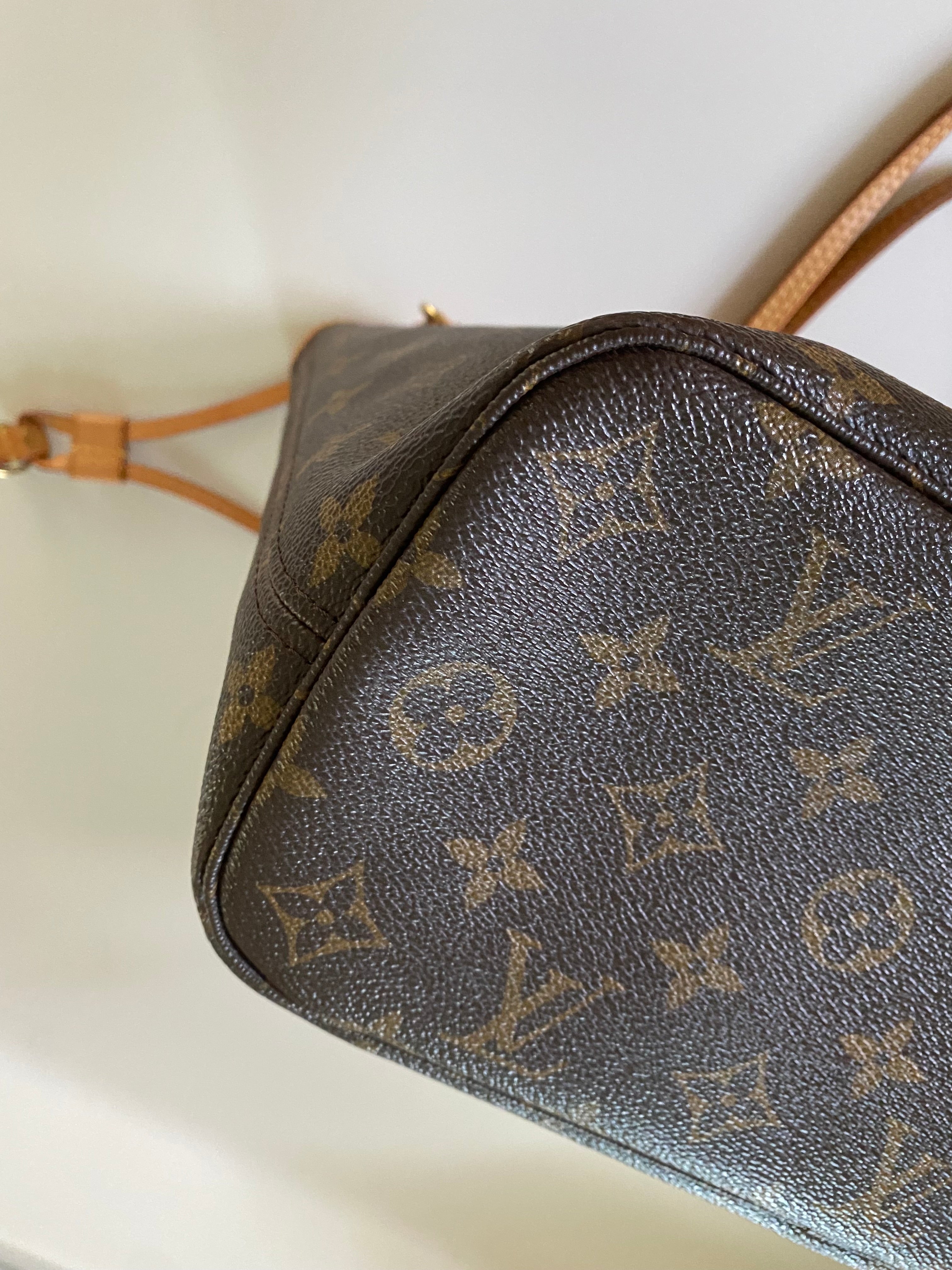 Louis Vuitton Neverfull PM tote