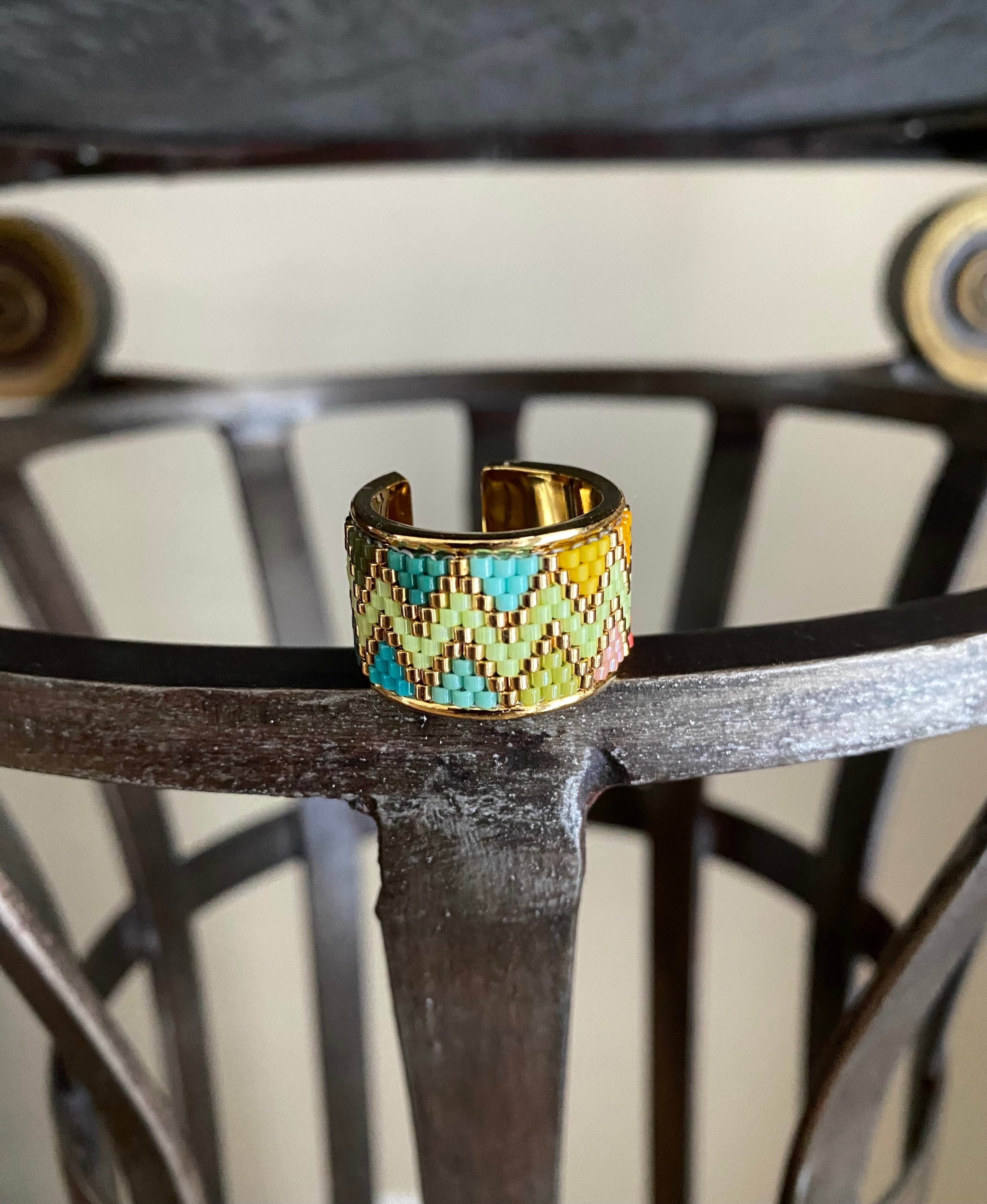 Beaded wide band ring - Shimmer Ombre Chevron