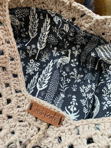 Crochet crossbody fringe bag - Dakota