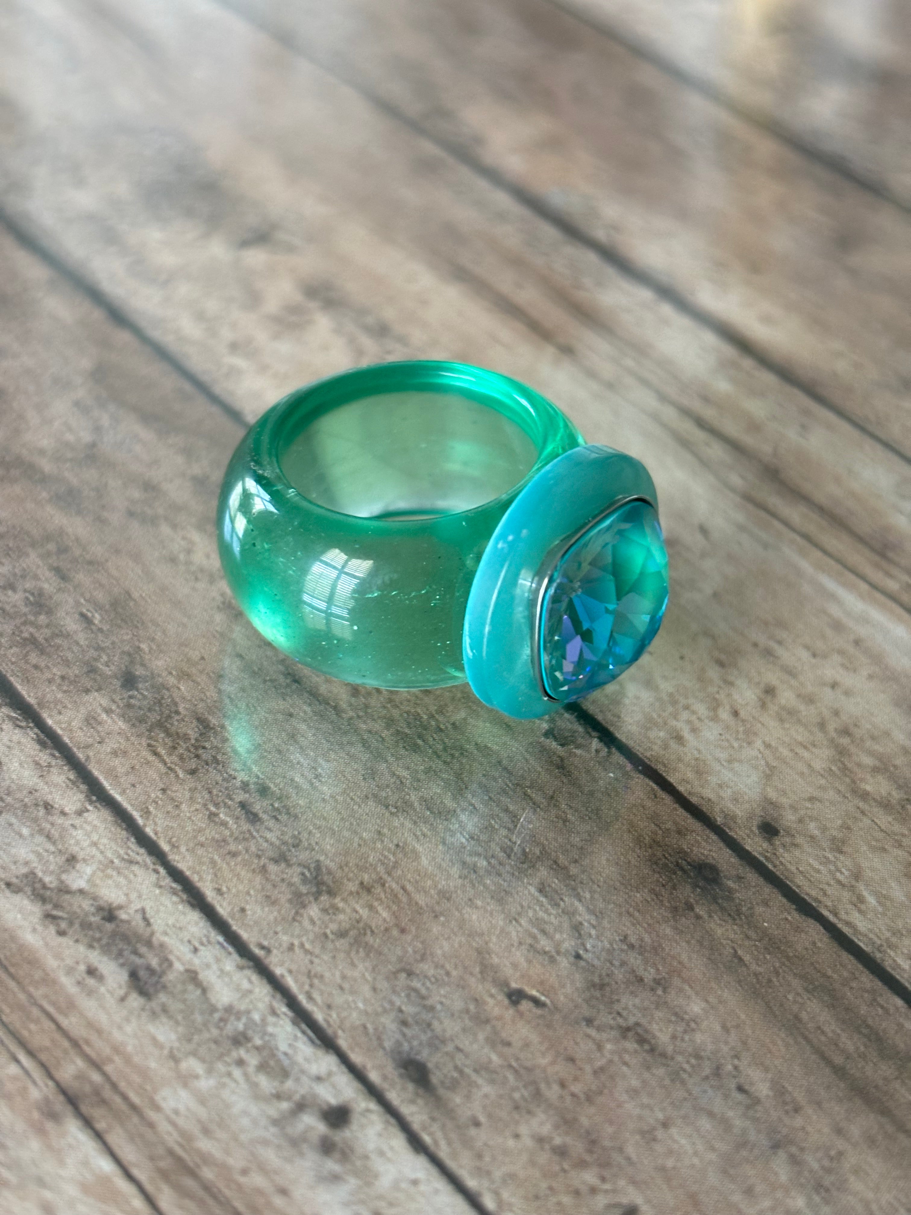 Orb ring - Aquafina (size 6)