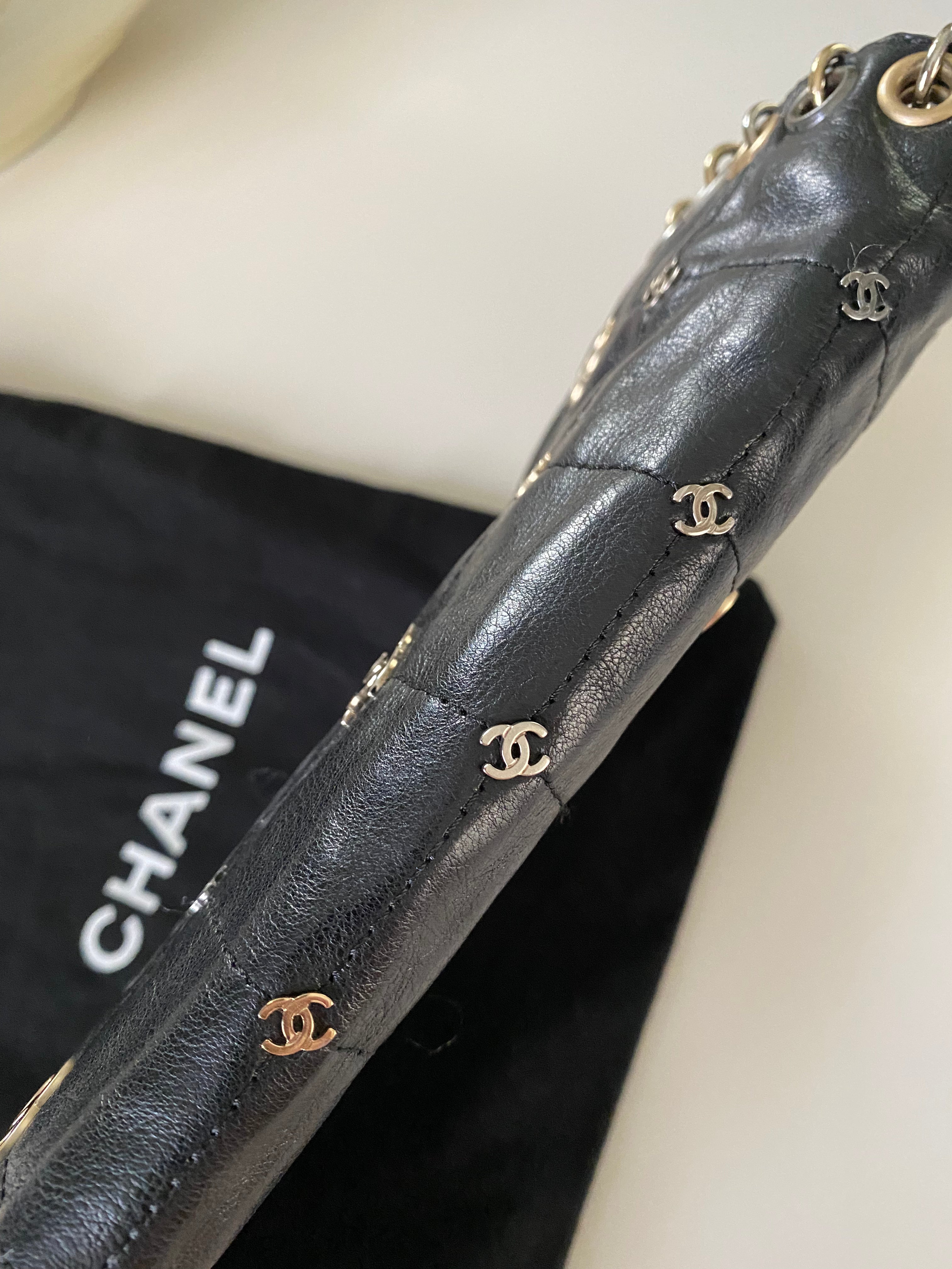 Chanel 2007 Limited Edition CC logo charm clutch