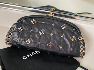 Bonhams : CHANEL ROSE RED QUILTED CAVIAR LEATHER CC LOGO LARGE