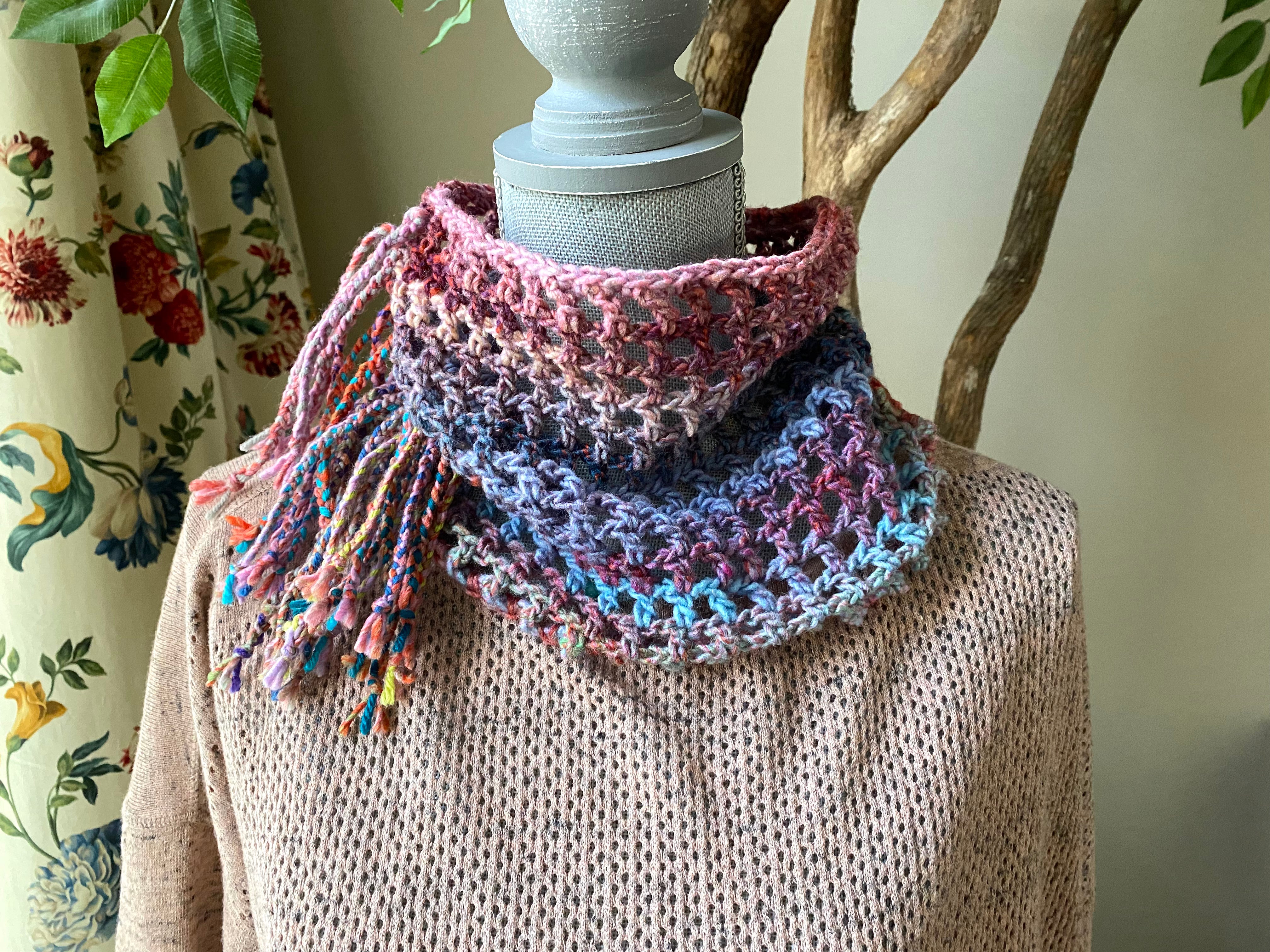 Crochet fringe cowl - Melrose – slashKnots
